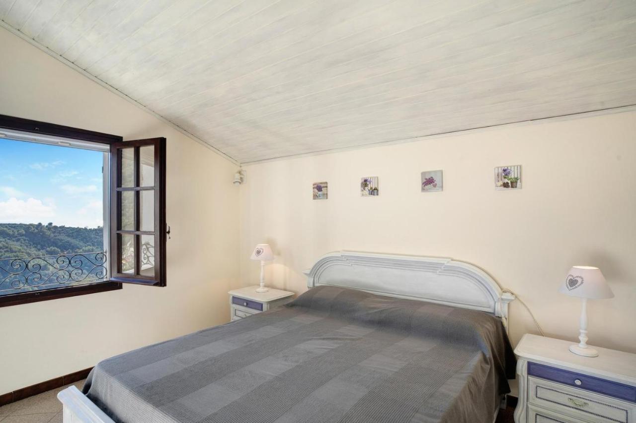 Apartamento Le Casasse Imperia Exterior foto