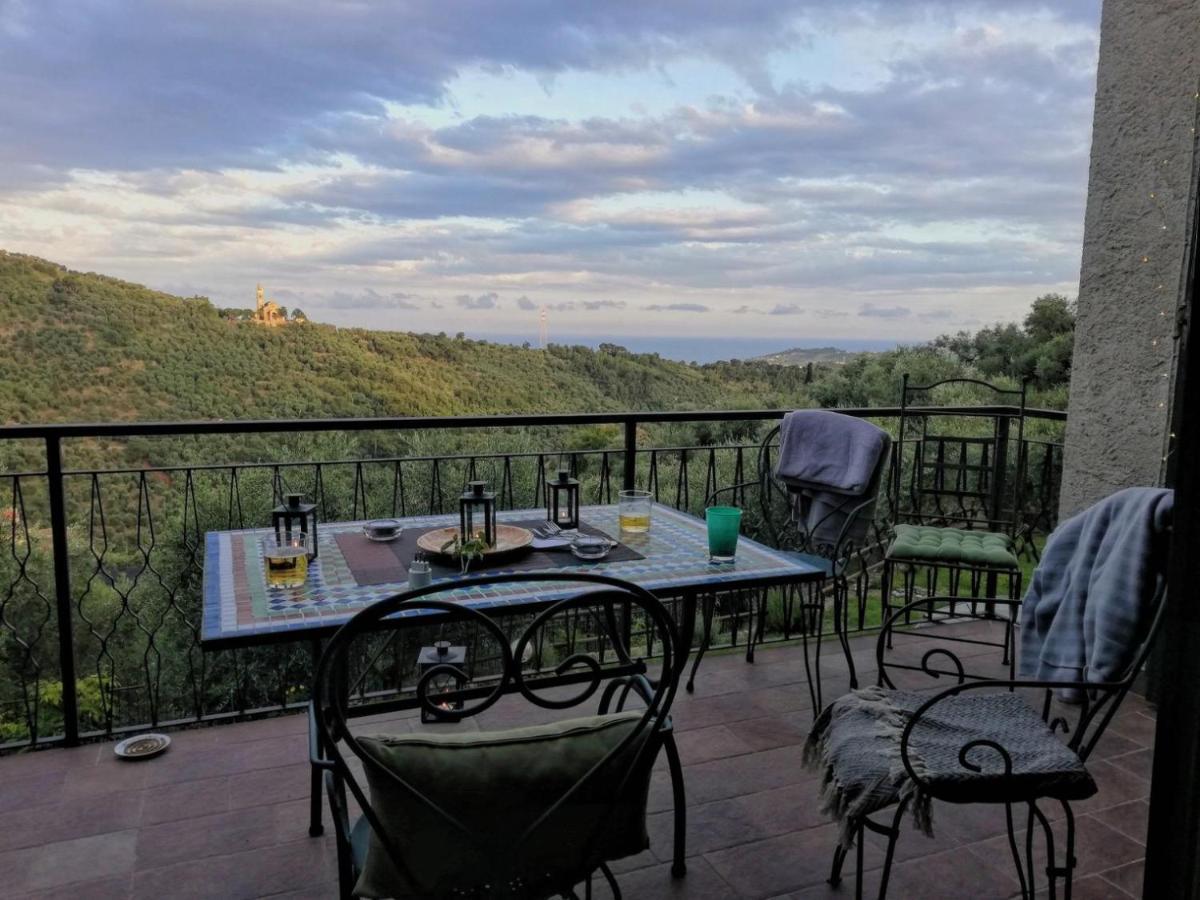 Apartamento Le Casasse Imperia Exterior foto